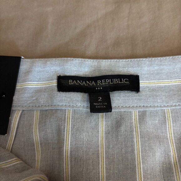Banana Republic Pencil Skirt - Picture 4 of 5
